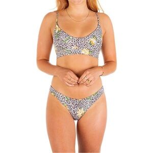 Women’s Hurley Jungle Cat Two Piece Cheeky Swimsuit Size Small